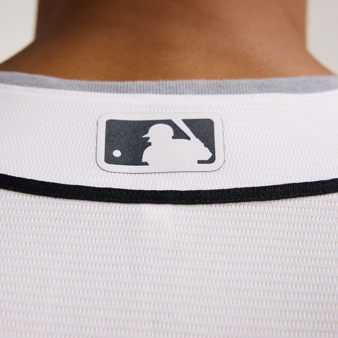 Detroit Tigers Nike Home Replica Baseball Jersey - White