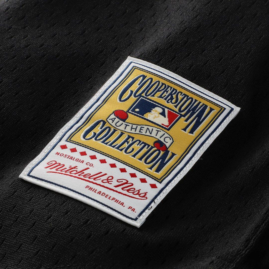 Cincinnati Reds Mitchell & Ness Barry Larkin Throwback Cooperstown Mesh Batting Practice Baseball Jersey - Red