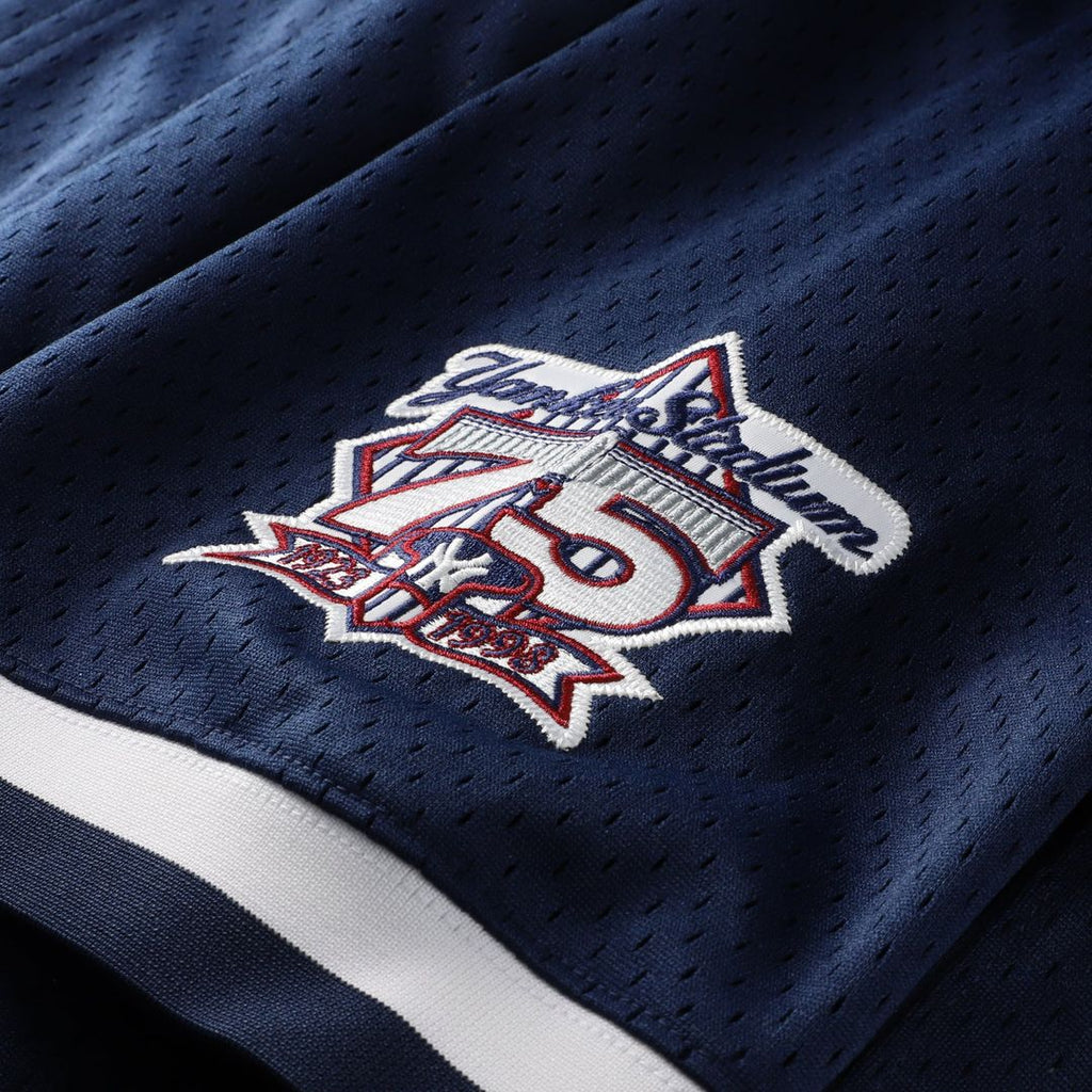 New York Yankees Mitchell & Ness Derek Jeter Cooperstown Collection Mesh Batting Practice Button-Up Baseball Jersey - Navy